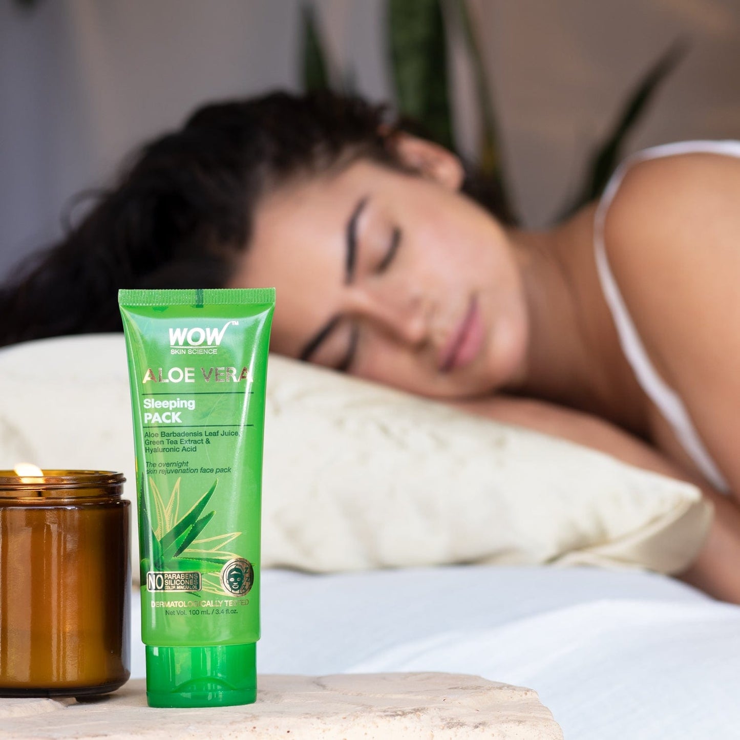 Aloe Vera with Green Tea Extract and Hyaluronic Acid Sleeping Pack - No Parabens, Silicones & Color